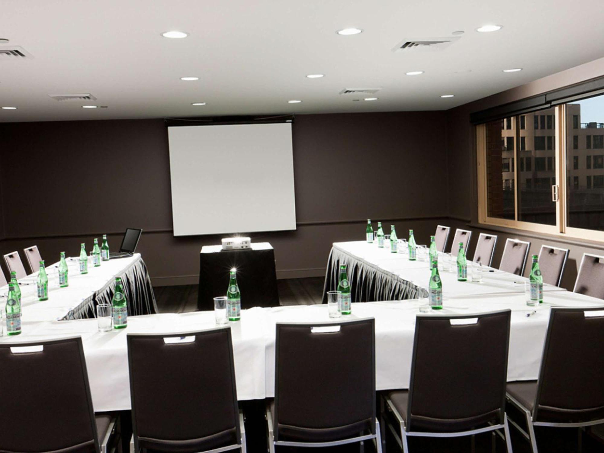 The Sebel Quay West Suites Sydney Zewnętrze zdjęcie Meeting room