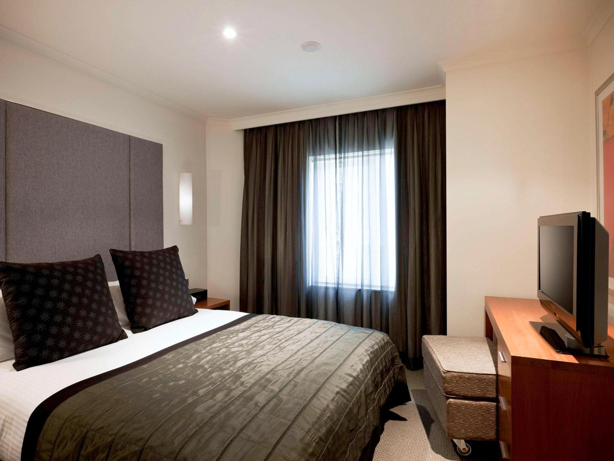 The Sebel Quay West Suites Sydney Zewnętrze zdjęcie A bedroom at the hotel
