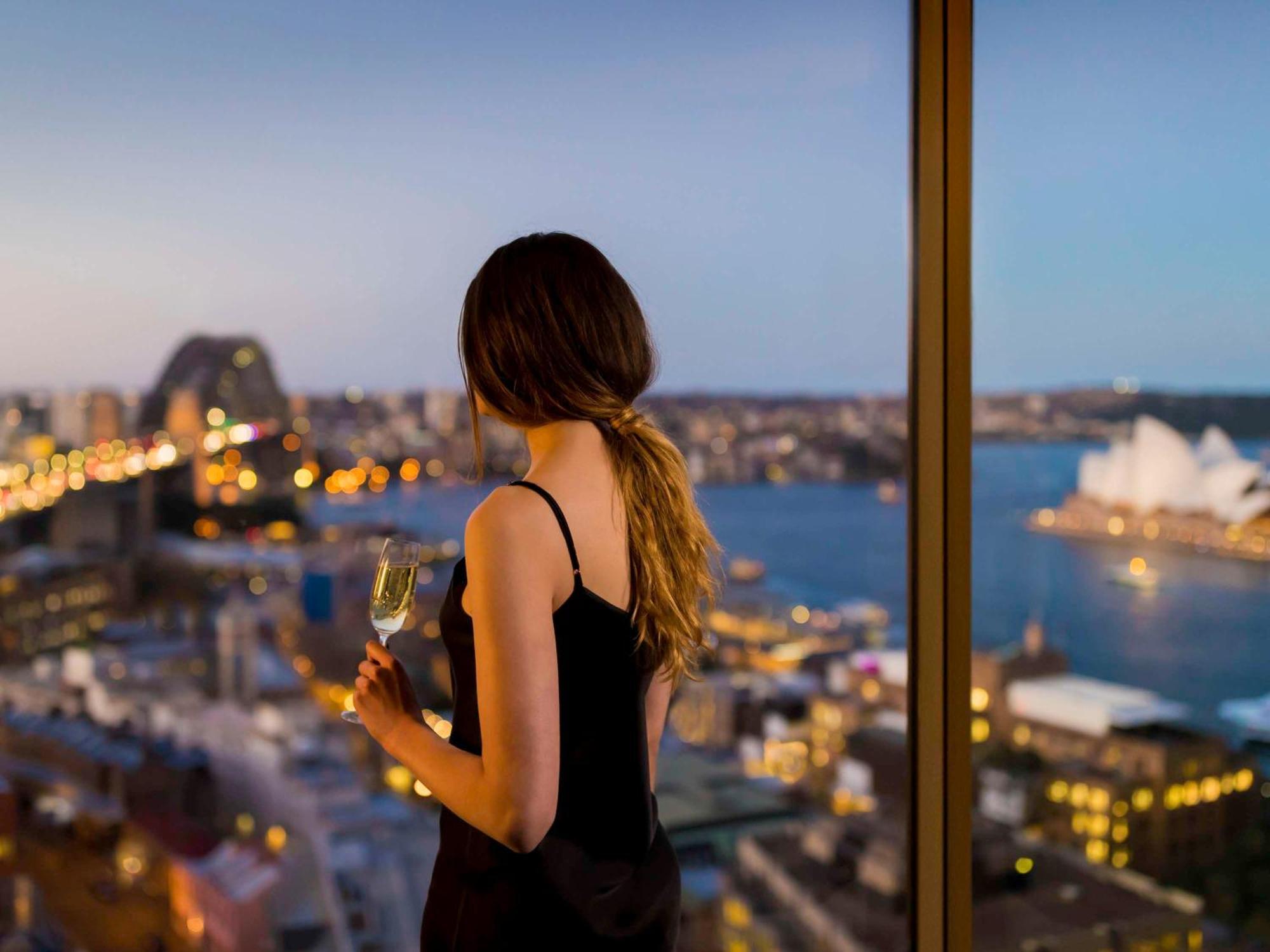 The Sebel Quay West Suites Sydney Zewnętrze zdjęcie View from a suite