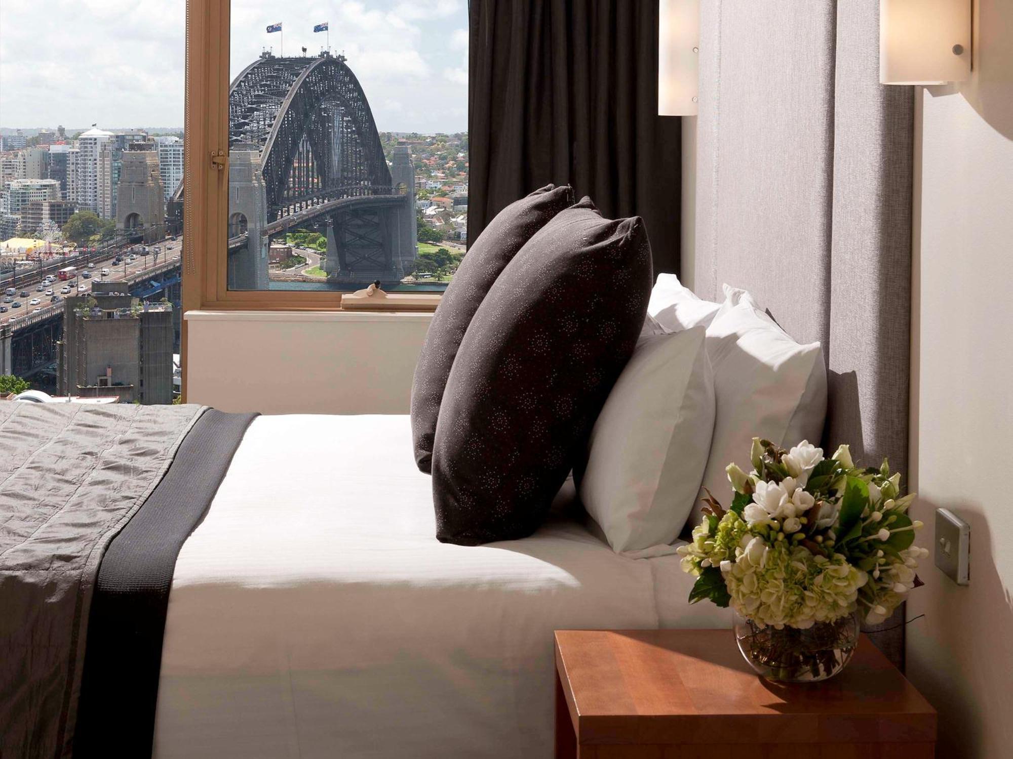 The Sebel Quay West Suites Sydney Zewnętrze zdjęcie A bedroom at the hotel